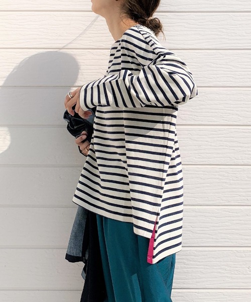 Q（キュー）の「ボーダースリットロンT（Tシャツ/カットソー・レディース・ネイビー系/グリーン系その他・MEDIUM）」の11枚目の写真