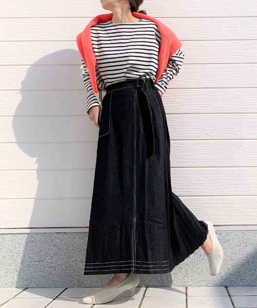 Q（キュー）の「ボーダースリットロンT（Tシャツ/カットソー・レディース・ネイビー系/グリーン系その他・MEDIUM）」の17枚目の写真