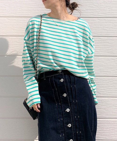 Q（キュー）の「ボーダースリットロンT（Tシャツ/カットソー・レディース・ネイビー系/グリーン系その他・MEDIUM）」の3枚目の写真