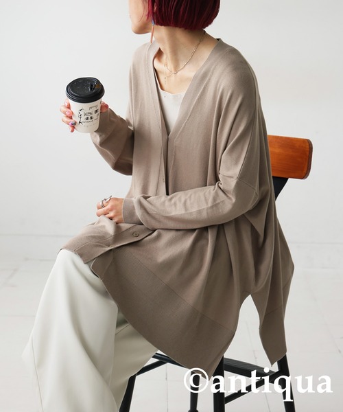 antiqua（アンティカ）の「UVカットシンプルVネックカーディガン（カーディガン/ボレロ・レディース・グレイッシュベージュ/ブラック/パープル/ライム・FREE）」の10枚目の写真