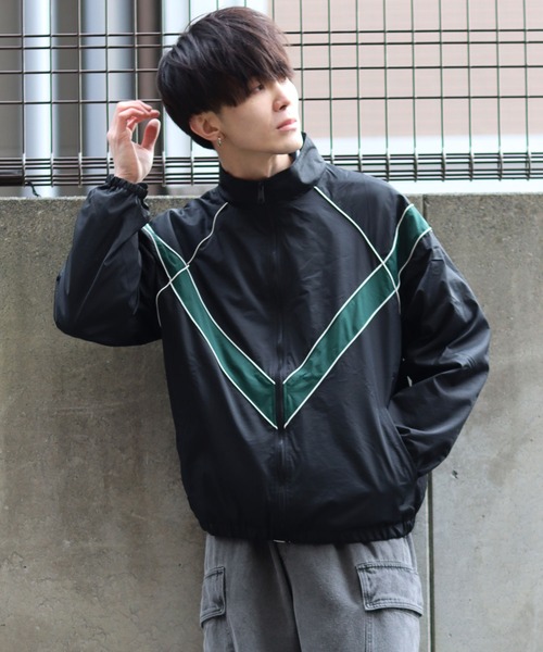 SITRY(シトリー)の「military design nylon blouson/ミリタリーデザイン ナイロン ブルゾン(ナイロンジャケット・メンズ・グリーン/ブラック/ブルー・M/L/XL)」の6枚目の写真