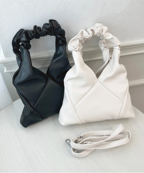 apres jour（アプレジュール）の「【apres jour×ARIAZ】2WAYトライアングルバッグ（ハンドバッグ・レディース・ホワイト/ブラック・FREE）」の12枚目の写真