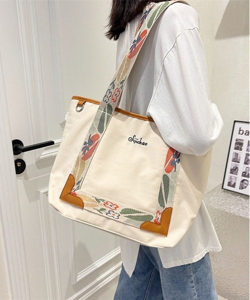 LOPASS(ロパス)の「A4サイズ対応 大容量トートバッグ(トートバッグ・レディース・ベージュ系1/ベージュ/ブラック系1/ブラック・FREE)」の12枚目の写真