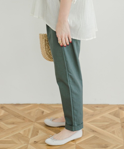 ITEMS URBANRESEARCH（アイテムズ アーバンリサーチ）の「リネン混イージーパンツ（その他パンツ・レディース・モカ/グリーン/グレー系その他/ブラック・SMALL/MEDIUM）」の13枚目の写真