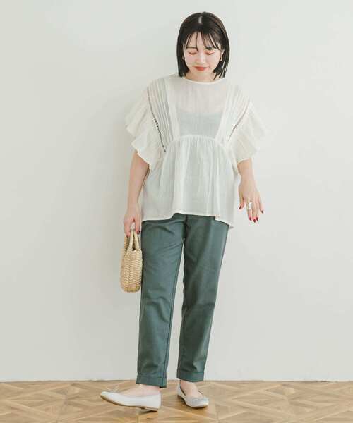 ITEMS URBANRESEARCH（アイテムズ アーバンリサーチ）の「リネン混イージーパンツ（その他パンツ・レディース・モカ/グリーン/グレー系その他/ブラック・SMALL/MEDIUM）」の16枚目の写真