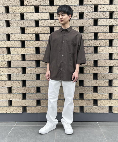 COMME CA ISM(コムサイズム)の「7分袖 リネン混 シャツ(シャツ/ブラウス・メンズ・カーキ/ダークブラウン/ホワイト/ネイビー・LARGE/MEDIUM)」の21枚目の写真