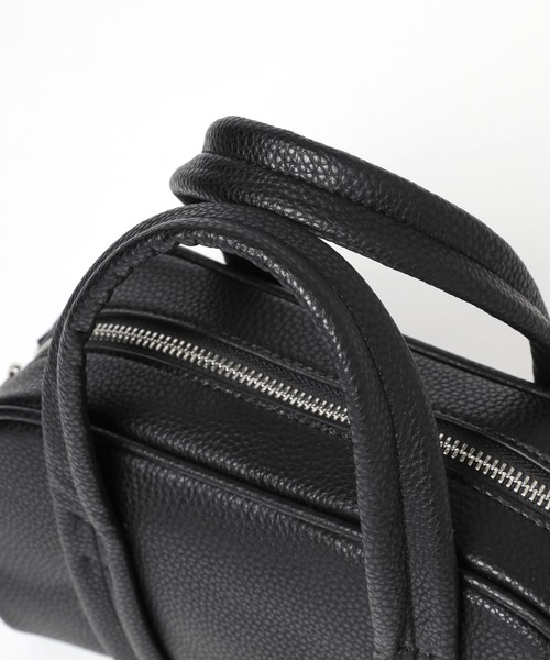 mysty woman(ミスティウーマン)の「ラウンドミニボストンBAG 962927(ボストンバッグ・レディース・マスタード/ブラック/アイボリー・FREE)」の14枚目の写真