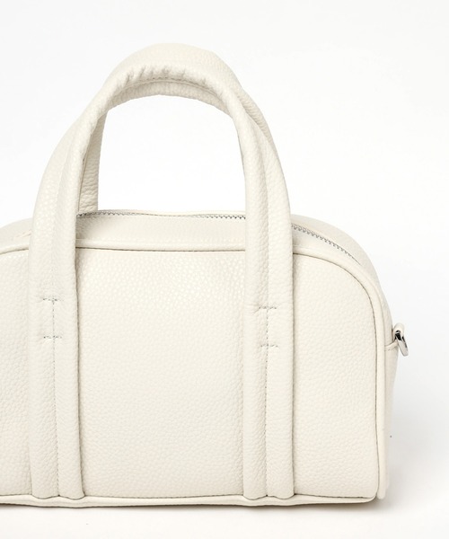 mysty woman(ミスティウーマン)の「ラウンドミニボストンBAG 962927(ボストンバッグ・レディース・マスタード/ブラック/アイボリー・FREE)」の15枚目の写真