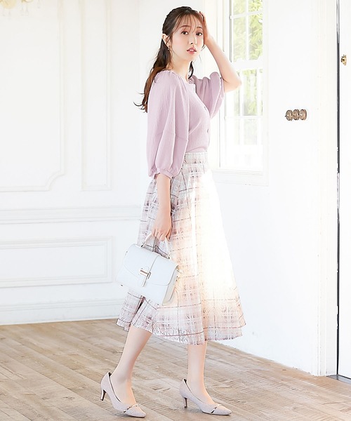 alotta（アロッタ）の「しぼしぼカットソーパール調ボタンブラウス（シャツ/ブラウス・レディース・ライラック/ブラック/アイボリー・M/L）」の6枚目の写真