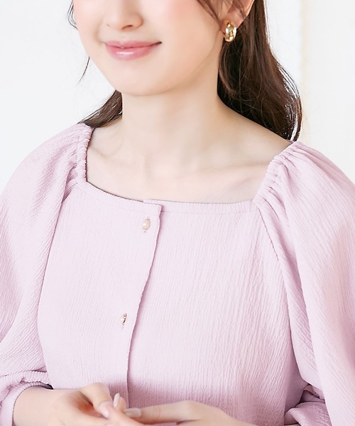 alotta（アロッタ）の「しぼしぼカットソーパール調ボタンブラウス（シャツ/ブラウス・レディース・ライラック/ブラック/アイボリー・M/L）」の10枚目の写真
