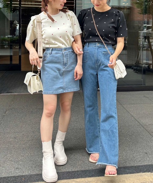 one after another NICE CLAUP（ワンアフターアナザーナイスクラップ）の「ハート刺繍パフスリーブニット（ニット/セーター・レディース・ブラック/アイボリー/杢グレー・FREE）」の14枚目の写真