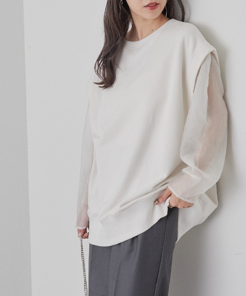 COLONY 2139（コロニートゥーワンスリーナイン）の「袖シアードッキング裏毛プルオーバー（Tシャツ/カットソー・レディース・グレー/ブラウン/オフホワイト/ブラック・FREE）」の2枚目の写真