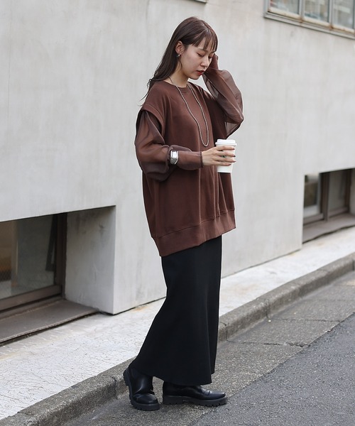 COLONY 2139（コロニートゥーワンスリーナイン）の「袖シアードッキング裏毛プルオーバー（Tシャツ/カットソー・レディース・グレー/ブラウン/オフホワイト/ブラック・FREE）」の10枚目の写真