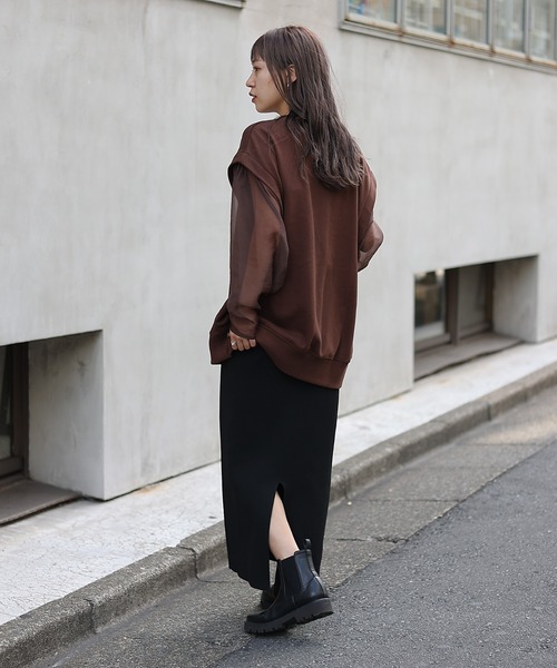 COLONY 2139（コロニートゥーワンスリーナイン）の「袖シアードッキング裏毛プルオーバー（Tシャツ/カットソー・レディース・グレー/ブラウン/オフホワイト/ブラック・FREE）」の11枚目の写真