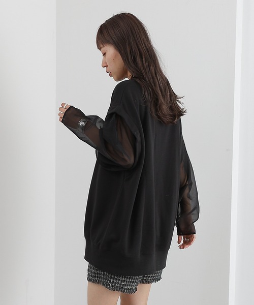 COLONY 2139（コロニートゥーワンスリーナイン）の「袖シアードッキング裏毛プルオーバー（Tシャツ/カットソー・レディース・グレー/ブラウン/オフホワイト/ブラック・FREE）」の22枚目の写真