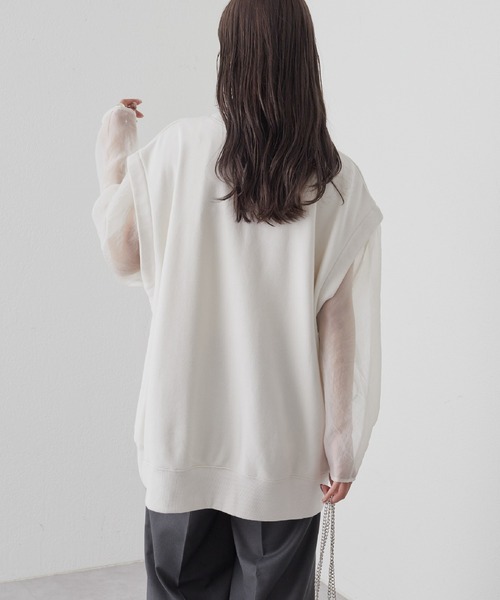 COLONY 2139（コロニートゥーワンスリーナイン）の「袖シアードッキング裏毛プルオーバー（Tシャツ/カットソー・レディース・グレー/ブラウン/オフホワイト/ブラック・FREE）」の16枚目の写真