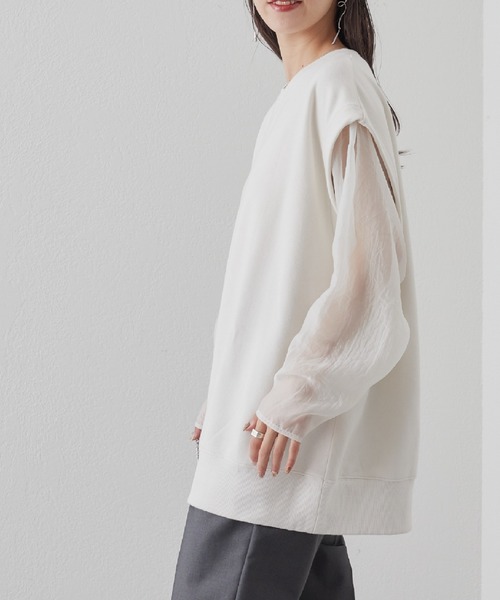 COLONY 2139（コロニートゥーワンスリーナイン）の「袖シアードッキング裏毛プルオーバー（Tシャツ/カットソー・レディース・グレー/ブラウン/オフホワイト/ブラック・FREE）」の17枚目の写真