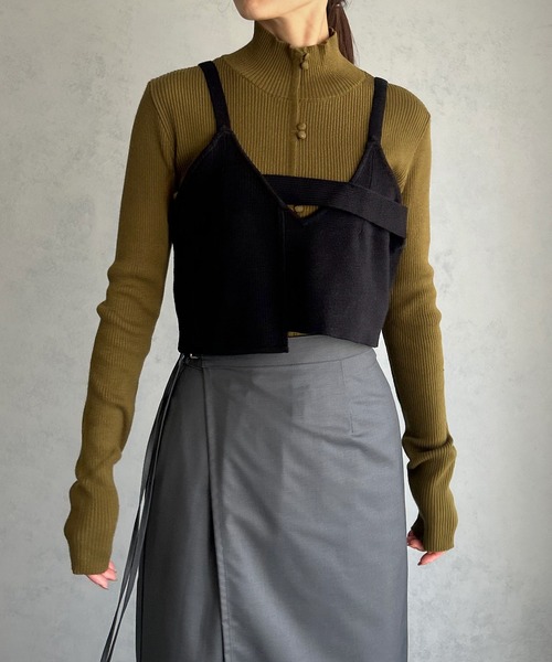 &g'aime（アンジェム）の「【&g’aime】フロントデザインニットビスチェトップス（ニット/セーター・レディース・ブラック/グレイッシュベージュ/パープル/グリーン系その他・FREE）」の5枚目の写真