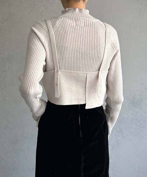 &g'aime（アンジェム）の「【&g’aime】フロントデザインニットビスチェトップス（ニット/セーター・レディース・ブラック/グレイッシュベージュ/パープル/グリーン系その他・FREE）」の17枚目の写真