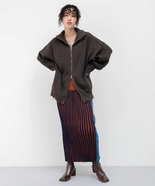 VACANCY（ヴァカンシー）の「プレーティング配色リブニットスカート（スカート・レディース・ブラック/ブラウン・FREE）」の7枚目の写真