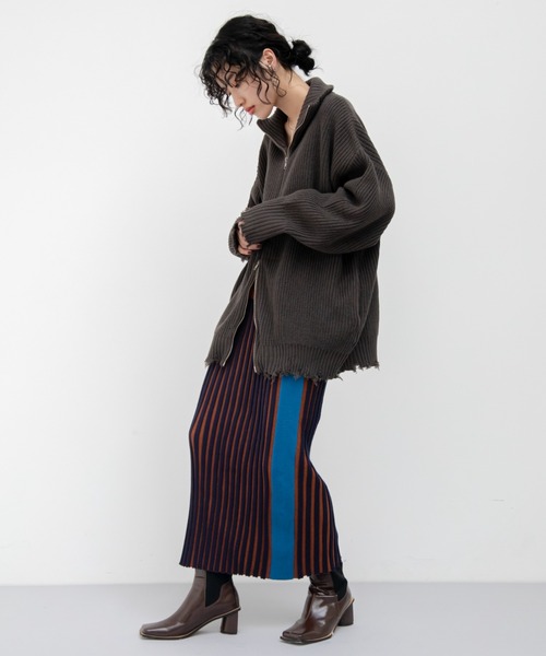 VACANCY（ヴァカンシー）の「プレーティング配色リブニットスカート（スカート・レディース・ブラック/ブラウン・FREE）」の10枚目の写真