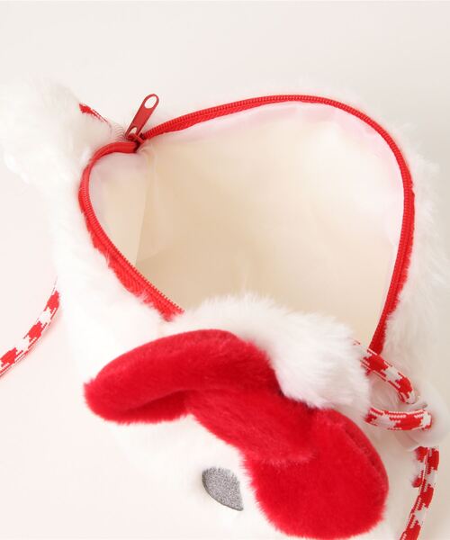 sanrio（サンリオ）の「sanrio/サンリオキャラクターズ　ぬいぐるみサコッシュ（ショルダーバッグ・レディース・イエロー/ホワイト×ブラック/ホワイト/ブラック/ピンク/レッド・ONE SIZE）」の8枚目の写真