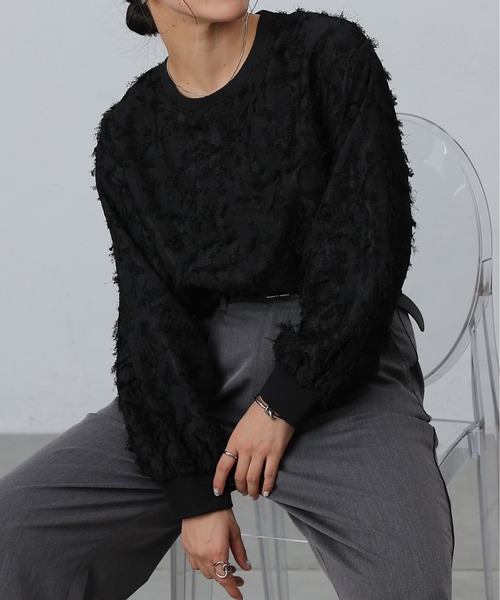 COLONY 2139(コロニートゥーワンスリーナイン)の「フリンジジャガード長袖プルオーバー(Tシャツ/カットソー・レディース・ブラック/アイボリー・FREE)」の1枚目の写真