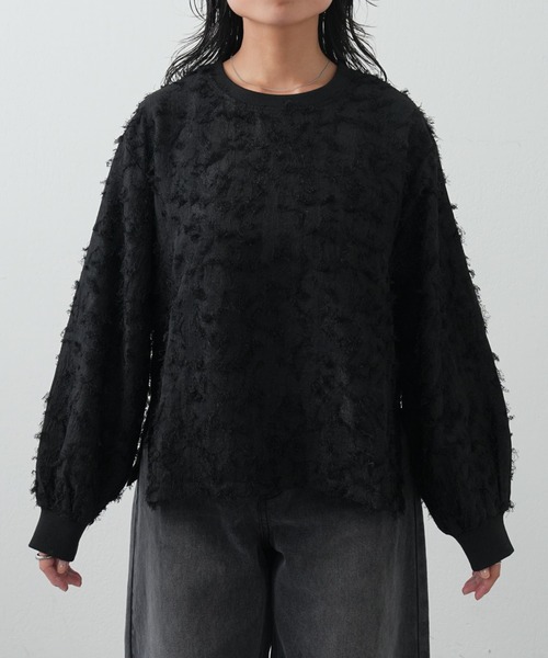 COLONY 2139(コロニートゥーワンスリーナイン)の「フリンジジャガード長袖プルオーバー(Tシャツ/カットソー・レディース・ブラック/アイボリー・FREE)」の3枚目の写真