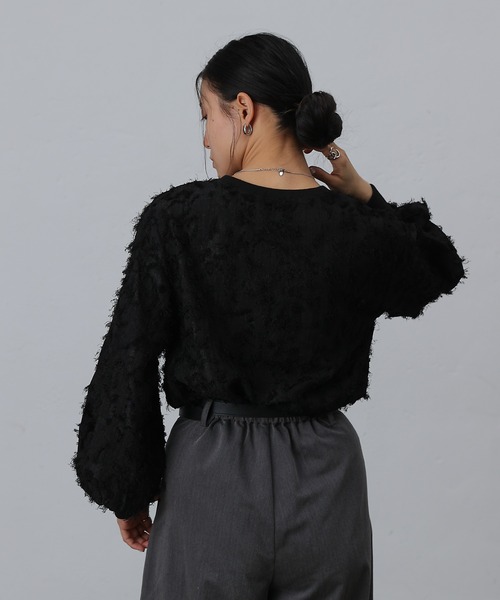 COLONY 2139(コロニートゥーワンスリーナイン)の「フリンジジャガード長袖プルオーバー(Tシャツ/カットソー・レディース・ブラック/アイボリー・FREE)」の21枚目の写真