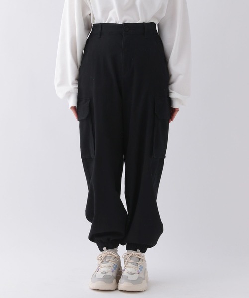 repipi armario（レピピ アルマリオ）の「キモウストレッチカーゴパンツ（カーゴパンツ・キッズ・ブラック/ブラック系その他・LARGE/SMALL/MEDIUM）」の6枚目の写真