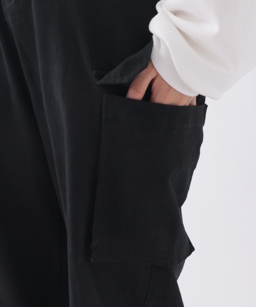 repipi armario（レピピ アルマリオ）の「キモウストレッチカーゴパンツ（カーゴパンツ・キッズ・ブラック/ブラック系その他・LARGE/SMALL/MEDIUM）」の11枚目の写真