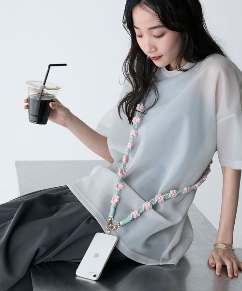 未使用級✨BAR コンフォートストラップ フラワーモチーフ forksy.】マクラメロングフラワーストラップ forksy.│MONO-MART