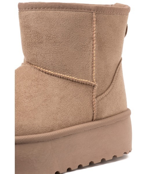 R&E（アールアンドイー）の「【R&E】厚底フェイクムートンブーツ（ブーツ・レディース・ブラック/ベージュ系その他/ベージュ・M/LL/L/S）」の13枚目の写真