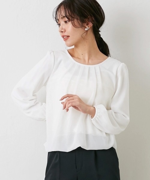 Petitjo（プッチージョ）の「小さいサイズ　こっそりあったかシフォン長袖ブラウス（裏起毛カットソー裏地付き）　低身長さん・小柄女性（シャツ/ブラウス・レディース・パープル/ベージュ/オフホワイト/ネイビー/グレー・PM/PS(XS－S)/PL/PS）」の8枚目の写真