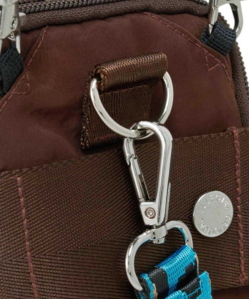 ELLEgirl(エルガール)の「7ポケットマルチスマホショルダーバッグ【ELLEgirl/エル ガール】(ショルダーバッグ・レディース・ベージュ/ブラック/ダークブラウン・FREE)」の12枚目の写真