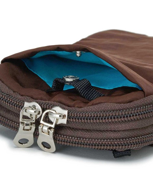 ELLEgirl(エルガール)の「7ポケットマルチスマホショルダーバッグ【ELLEgirl/エル ガール】(ショルダーバッグ・レディース・ベージュ/ブラック/ダークブラウン・FREE)」の13枚目の写真