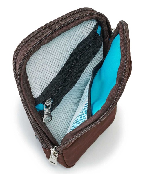 ELLEgirl(エルガール)の「7ポケットマルチスマホショルダーバッグ【ELLEgirl/エル ガール】(ショルダーバッグ・レディース・ベージュ/ブラック/ダークブラウン・FREE)」の14枚目の写真