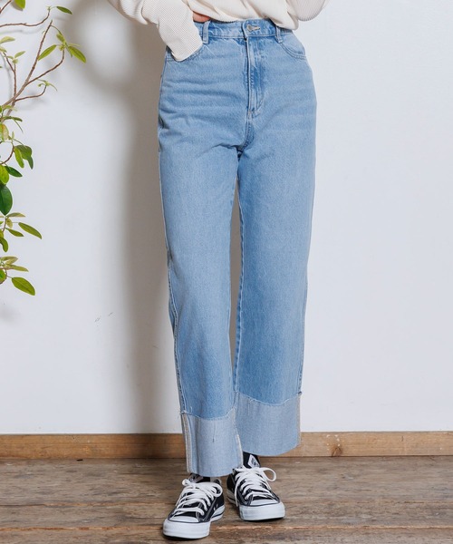 mili an deni(ミリアンデニ)の「ロールアップデニムパンツ(デニムパンツ・レディース・ブラック/インディゴブルー/ブルー/サックスブルー・M)」の3枚目の写真