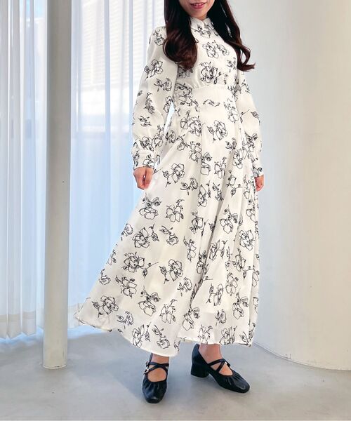 MAJESTIC LEGON（マジェスティックレゴン）の「フロッキーフラワーシャツワンピ（シャツワンピース・レディース・ホワイト系その他2/ブラック系その他/グリーン系その他・MEDIUM/SMALL/X-SMALL）」の14枚目の写真
