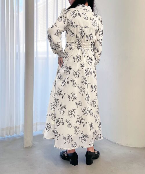 MAJESTIC LEGON（マジェスティックレゴン）の「フロッキーフラワーシャツワンピ（シャツワンピース・レディース・ホワイト系その他2/ブラック系その他/グリーン系その他・MEDIUM/SMALL/X-SMALL）」の16枚目の写真