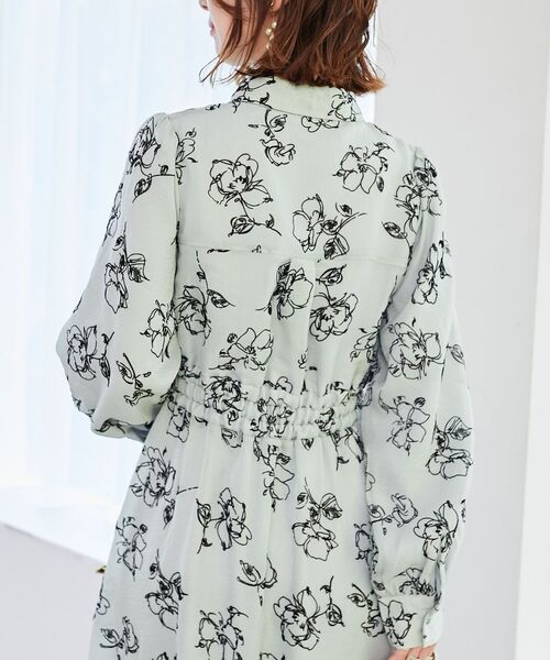 MAJESTIC LEGON（マジェスティックレゴン）の「フロッキーフラワーシャツワンピ（シャツワンピース・レディース・ホワイト系その他2/ブラック系その他/グリーン系その他・MEDIUM/SMALL/X-SMALL）」の20枚目の写真