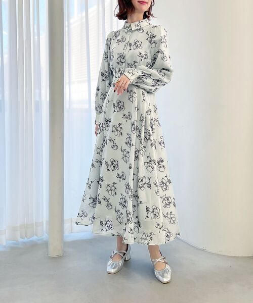 MAJESTIC LEGON（マジェスティックレゴン）の「フロッキーフラワーシャツワンピ（シャツワンピース・レディース・ホワイト系その他2/ブラック系その他/グリーン系その他・MEDIUM/SMALL/X-SMALL）」の21枚目の写真