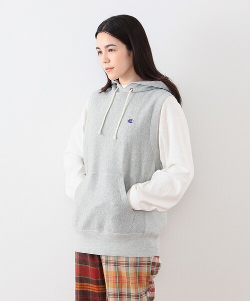 Champion(チャンピオン)の「Champion × BEAMS BOY / 別注 リバースウィーブ(R) パーカー ベスト(ベスト・レディース・グレー/ナチュラル・SMALL)」の17枚目の写真