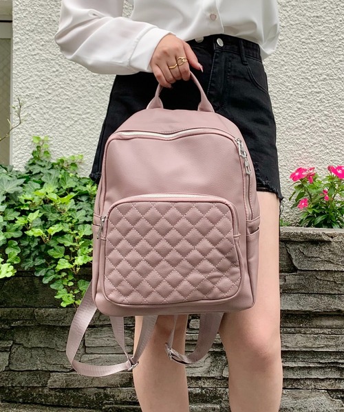 SHEPP(シープ)の「ポケット キルティングリュック(バックパック/リュック・レディース・グリーン/ブラック/ベージュ/パープル/ホワイト・FREE)」の1枚目の写真