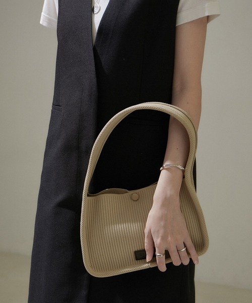 SALON adam et rope'(サロン アダム エ ロペ)の「ジャガードワンハンドルバッグ(ハンドバッグ・レディース・ピンク/ブラック/ベージュ・FREE)」の16枚目の写真