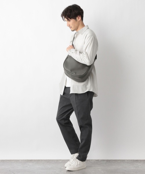GLOBAL WORK（グローバルワーク）の「撥水ソフトショルダー/105201（ショルダーバッグ・メンズ・グレー/ブラック/ベージュ・FREE）」の5枚目の写真