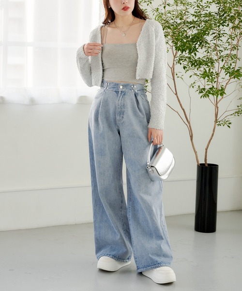 Chico（チコ）の「【2サイズ展開/2024SS】パット付バッククロスベアキャミ（キャミソール・レディース・ゴールド/ホワイト/シルバー/グレー/ブラック・1/0）」の16枚目の写真