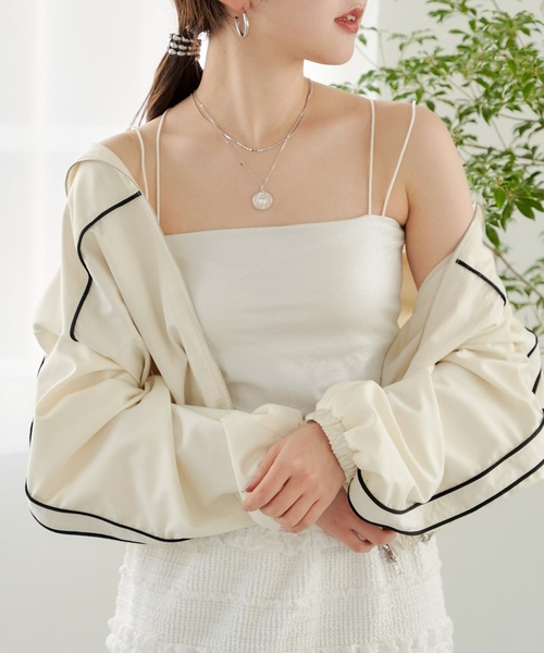 Chico（チコ）の「【2サイズ展開/2024SS】パット付バッククロスベアキャミ（キャミソール・レディース・ゴールド/ホワイト/シルバー/グレー/ブラック・1/0）」の20枚目の写真