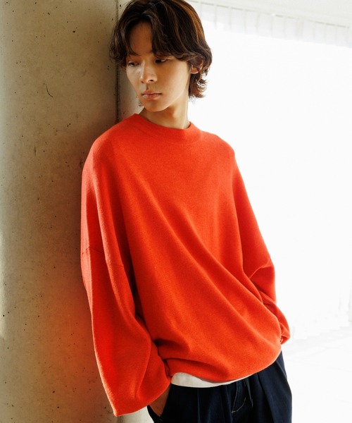 ADAM ET ROPE'（アダムエロペ）の「【WEB限定】ルーズシルエット ミラノリブ モックネック ニットプルオーバー / ユニセックス（ニット/セーター・メンズ・ブラック/オレンジ系その他/ブルー系その他5・M/L）」の6枚目の写真