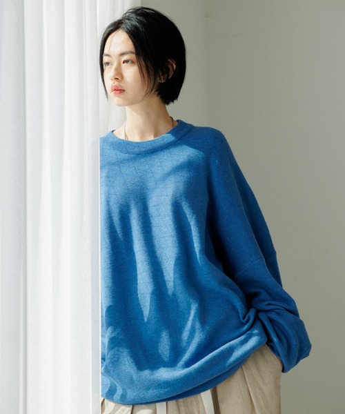 ADAM ET ROPE'（アダムエロペ）の「【WEB限定】ルーズシルエット ミラノリブ モックネック ニットプルオーバー / ユニセックス（ニット/セーター・メンズ・ブラック/オレンジ系その他/ブルー系その他5・M/L）」の13枚目の写真